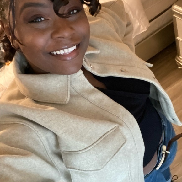 Meet your Posher, Amber - Picture 11 of 11